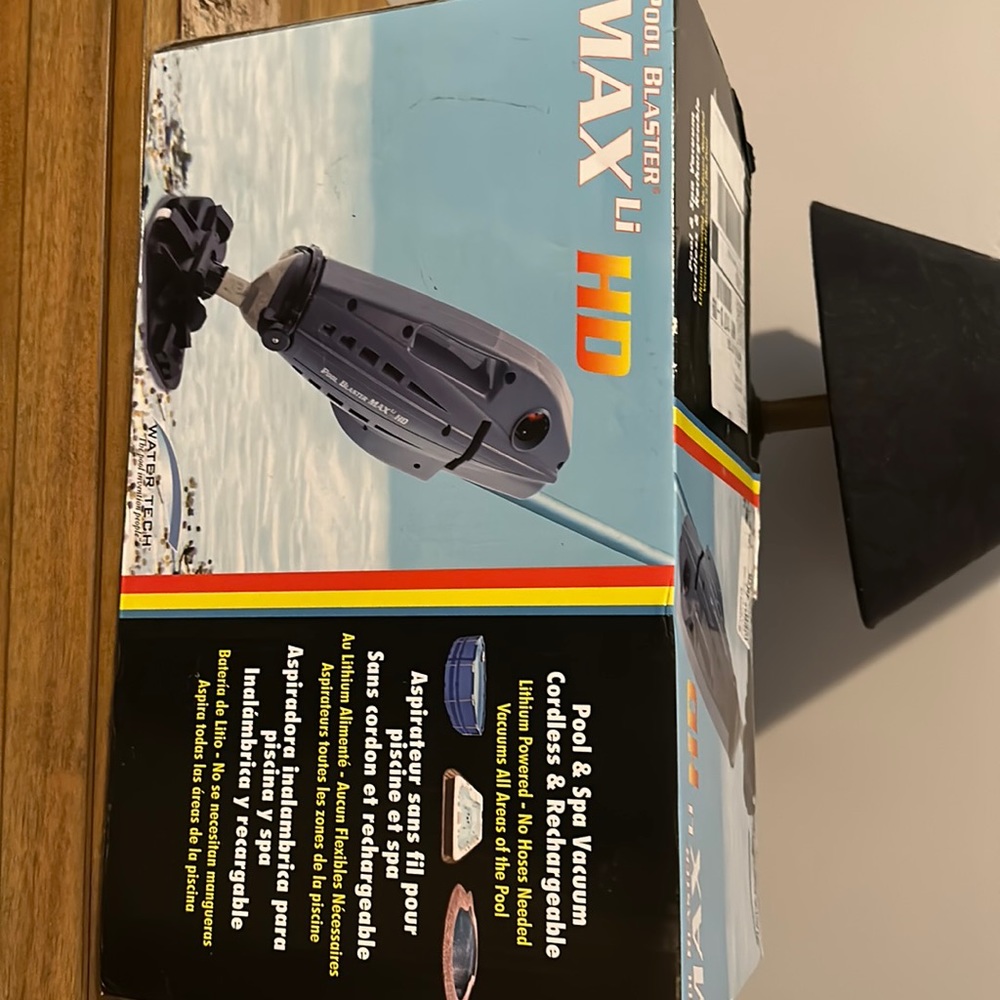 brand new pool and spa vacuum